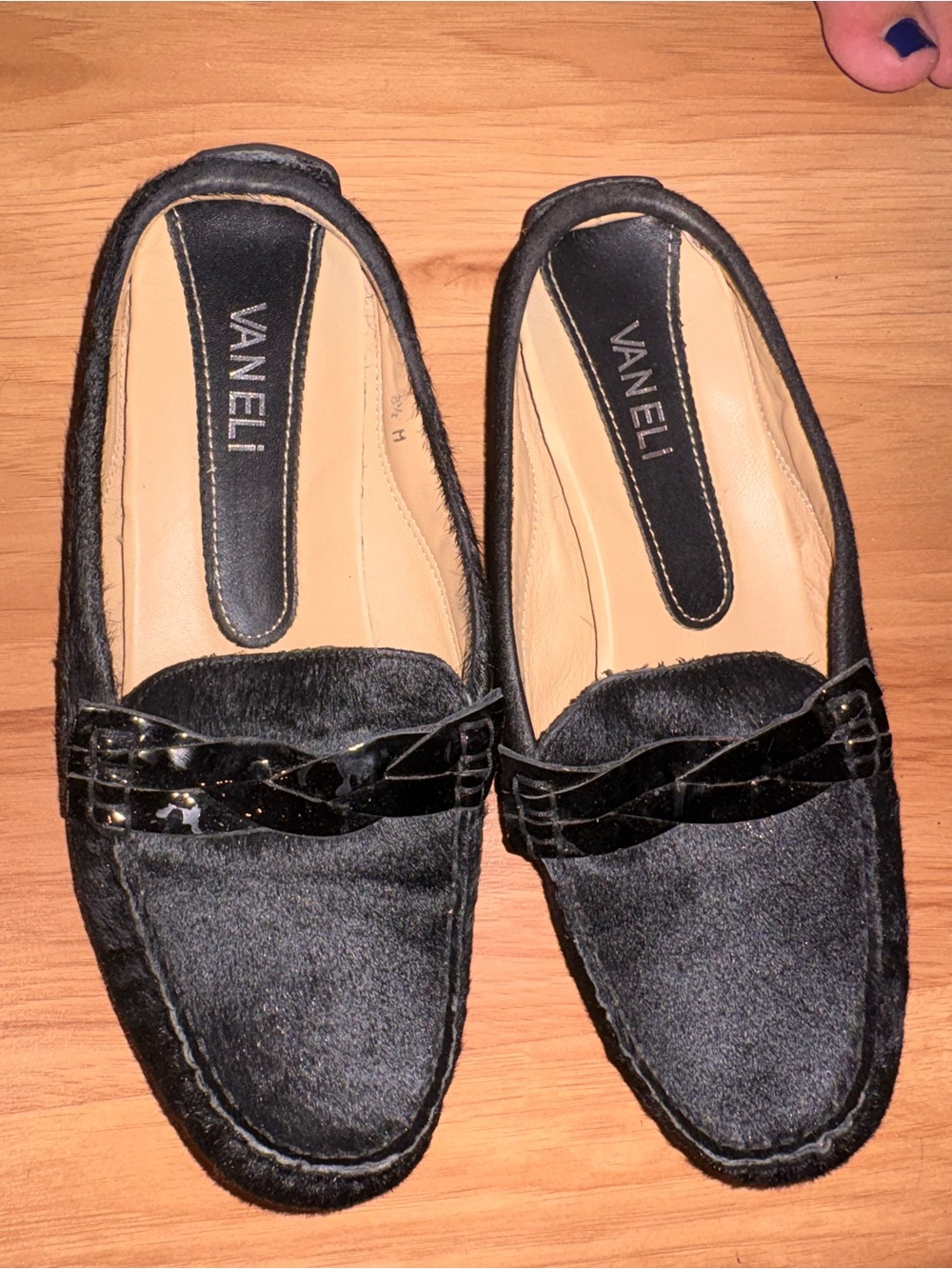 Vaneli Black Women's Haircalf Loafers with Patent Braided Trim